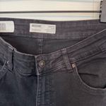 Bershka NWOT  Black denim cropped flare jeans Sz 8 Photo 2