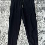 Vuori  Weekend Joggers Photo 1