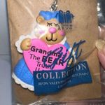 Avon Vintage “Grandma The Bear Truth I Love You” Bear Keychain Blue Photo 4