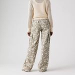 Levi's Women’s Levi’s 94 Baggy Cargo Pants, Green Floral, 26X30 Photo 2