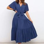 Boutique Navy Blue V-neck Flutter Sleeve Midi Dress Photo 0