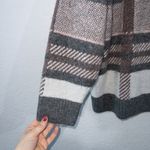 Evri New Gray Checked Boxy Acrylic Blend Sweater Size 2X Photo 1