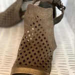 OTBT  Metaphor Metallic‎ Open Toe heels size 7.5 Photo 0