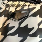 Vera Wang Black and white  houndstooth handbag Brand new without tags Photo 1