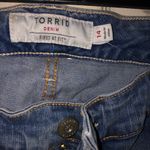 Torrid NEW  sophia skinny‎ midtown medium wash faded jean 14T Photo 2