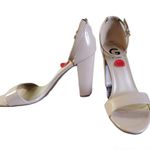 G by Guess NWOT nude size 10M chunky heeled sandals Photo 2