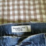 Abercrombie & Fitch Abercrombie 90s Straight Ultra High-Rise Jeans Photo 2