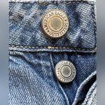 American Eagle Faded Blue Wash Min Shorts Button Closure SZ 4 Photo 5