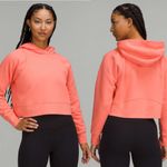 Lululemon Loungeful Cropped Hoodie in Raspberry Cream Size 4/6 (?) Photo 4
