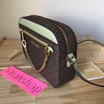 Michael Kors Set Photo 16