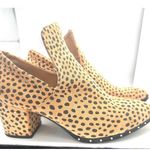 Journee Collection Jolimall cheetah print ankle Boots Size 7 Brown Black Photo 0
