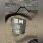 Uniqlo EUC  Gray and White Full Zip Hoodie with Side Pockets size XL Photo 13