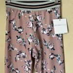 Beyond Yoga Floral Leggings NWT Photo 4