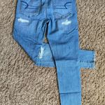 American Eagle Outfitters Photo 1