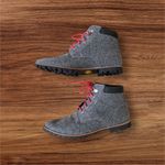 Woolrich  Women Size 7.5US Beebe Wool Chukka Hiking Boot in Charcoal Gray Photo 3