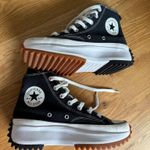 Converse High-Tops Photo 1