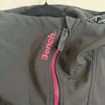 Bench NWT  SOFT SHELL JACKET SIZE SMALL Photo 2