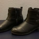 DV by Dolce Vit Dolce Vita Black Larabey Belted Leather Ankle Boots Photo 11