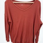 American Eagle  AEO Rust Red Long Sleeve Thermal Shirt Women's Size Small S Photo 9
