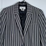 Bloomingdales Bloomingdale’s Black and White Stripe Blazer Size 4 EUC #VEG-0285 Photo 1
