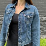 Levi's  Weekend Denim Jacket Women's Size Medium Photo 2