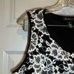 I.N.C International Concept Black/White Floral Lace Peplum Top size 2X Photo 3