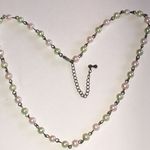 Elegant Faux Pearl Necklace with Green and Pink Beads Photo 1