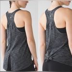 Lululemon  Salute the Sun Tie Tank Grey - 10/Large Photo 3