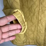 Madewell Airpuff Quilted Packable Puffer Jacket in Chanterelle Size: XXS Photo 7