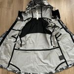 Lululemon Break A Trail Jacket Take Flight Grey Multi size 6 NWT Photo 8