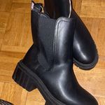 Target women leather Boots Photo 0