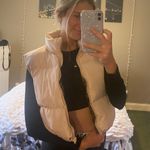 Boutique Tan Cropped Puffer Vest Size Large  Photo 0
