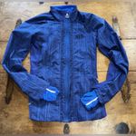 Lululemon Woman’s  Blue Run Jacket | Ruffle Zip Front | Plaid Paneling | Size 6 Photo 3