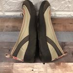 Woolrich  women’s slip-on flats size 9‎ brown & tan Photo 4