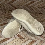 White Womens Kizik Size 7 Athletic Workout Running Shoes Photo 4