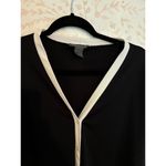 Van Heusen Women's Black Blouse with White Trim - Size XL Photo 4