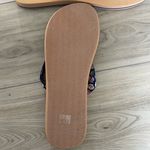 Vera Bradley NWT Womens Seashell Patterned Strap Flip Flop Sandals Size L 9-10 Photo 2