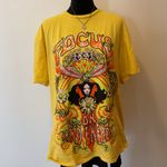 Urban Outfitters FOCUS ON KIND ENERGY GRAPHIC T SHIRT. Photo 2