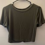 Olive green crop top Photo 1