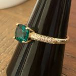 Cushion Cut 1.8ct Emerald Solitaire Ring Green Size 8.5 Photo 1