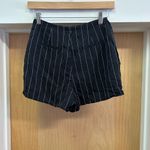 Lovers + Friends Bermuda front tie shorts size XXS Photo 3