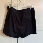J. McLaughlin  Classic Black Women's City/Chino Shorts Size 6 Casual Photo 1
