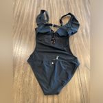 Sam Edelman  Ruffled One Piece monokini Swimsuit, Black small Photo 3