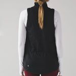 Lululemon  Black Kicking Asphalt Vest Size 8 Photo 4