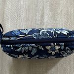 Vera Bradley cosmetic bag Photo 3