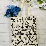 Boutique NEW Canvas Face Tote Bag Photo 0