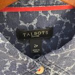 Talbots Petite women roll up sleeves acid wash animal print denim shirt size 2P Photo 6