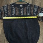 Levi's Vintage Women’s Christmas Sweater Crew Size Medium Photo 6