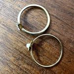 Boutique Delicate Gold Color Rings Diamond and Flower Theme Photo 11