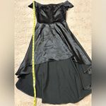 Windsor Size small dress • Photo 1